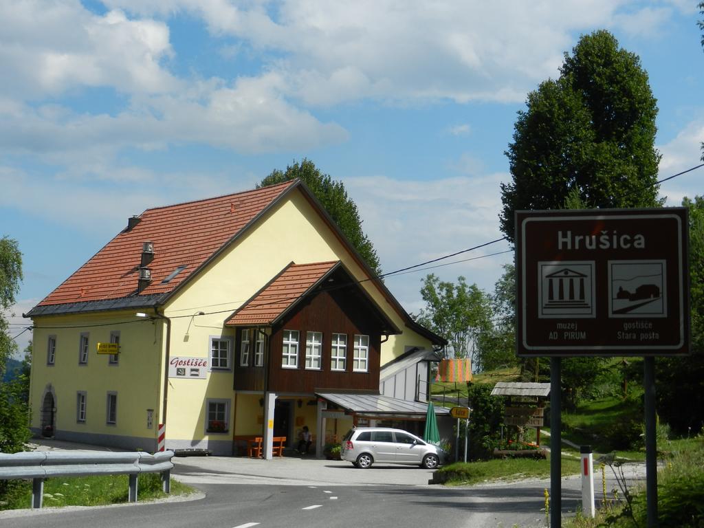 Hotel Gostilna Stara Pošta Podkraj Exterior foto