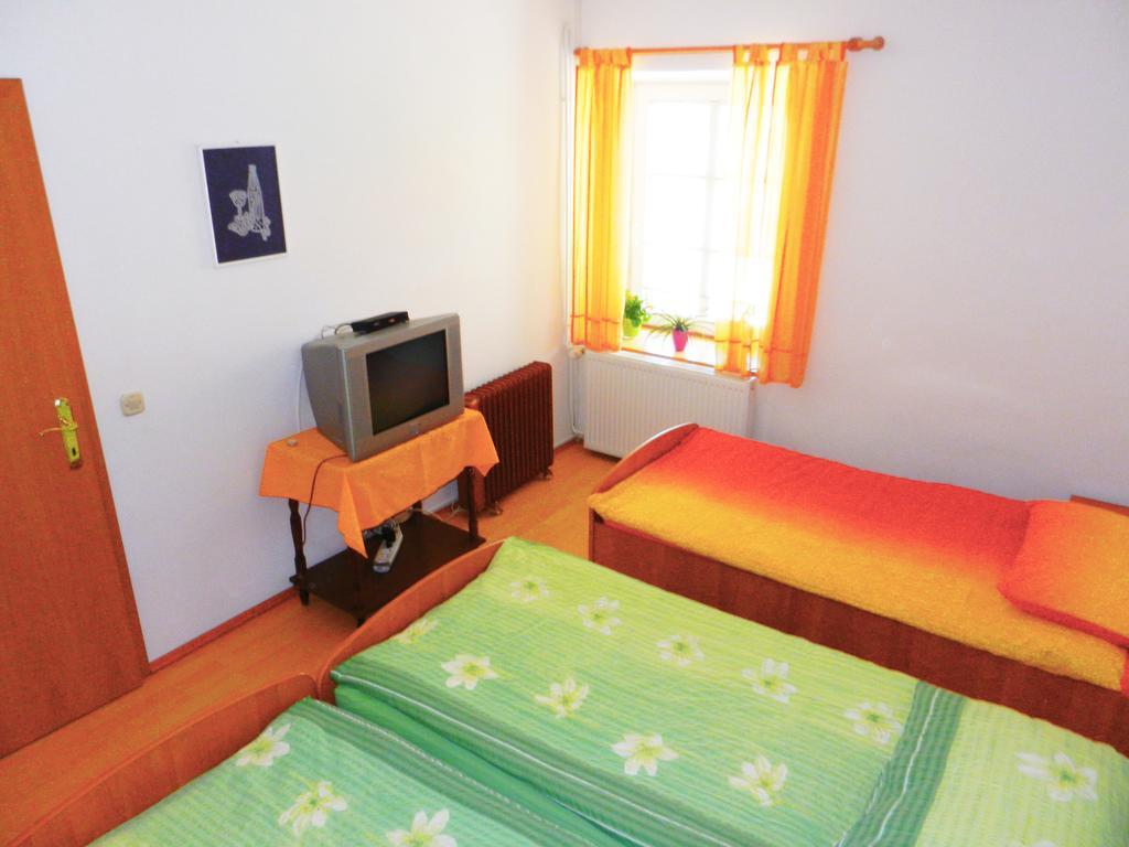 Hotel Gostilna Stara Pošta Podkraj Exterior foto